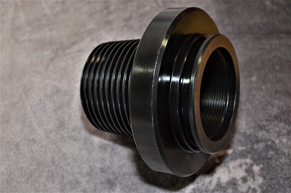 Threaded Coupling with Melonite salt bath nitriding